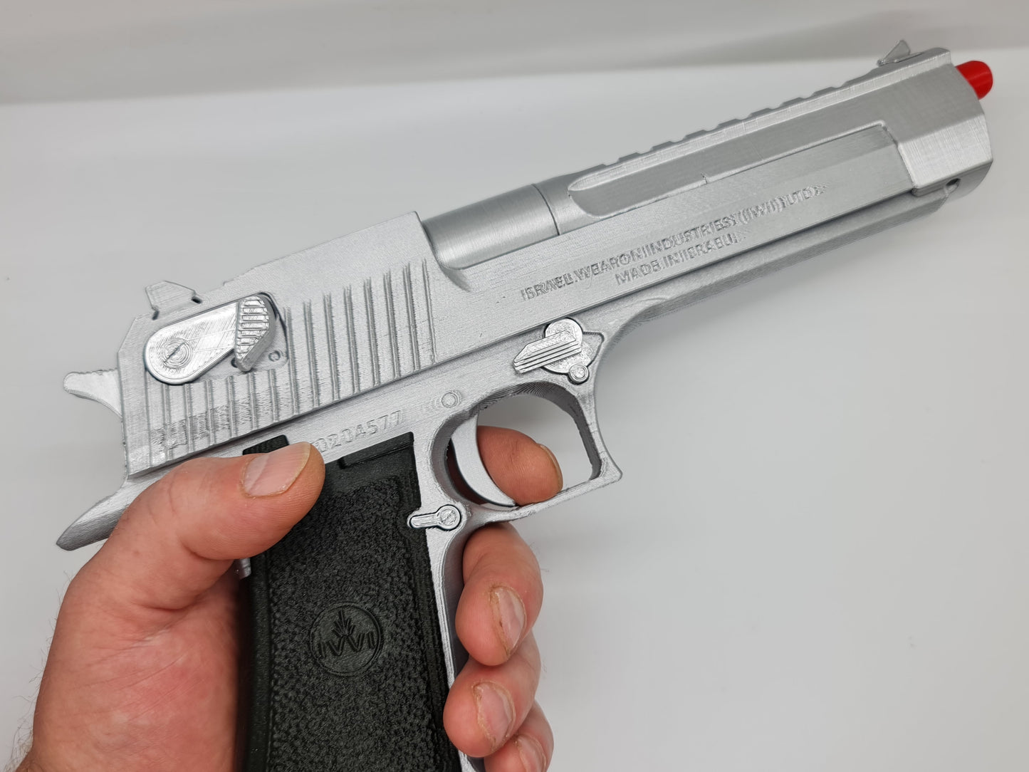 Desert Eagle Style Prop – Full Size 3D Printed Fan-Made Display Model Inspired by Action Movies 🔥
