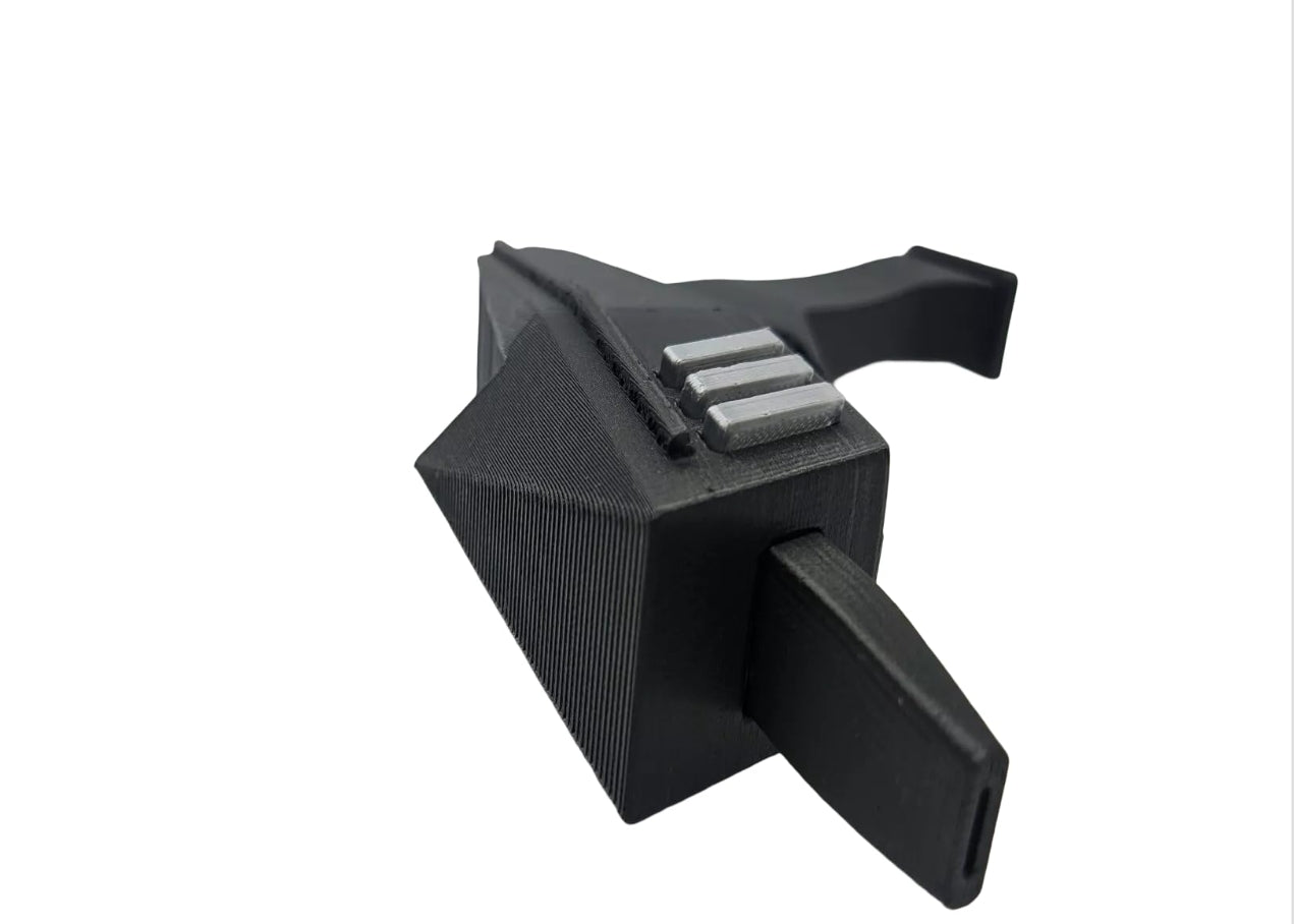 🛸 Alien Vaporizer Style Prop – Inspired by Retro 1967 Sci-Fi Design – 3D Printed Display Model 🛸