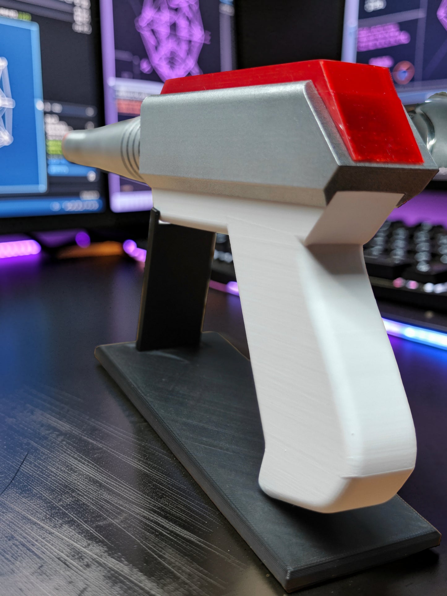 Captain Scarlet Spectrum Style Display Model Device with Stand - Fully Finished Retro Sci-Fi Cosplay Prop Item