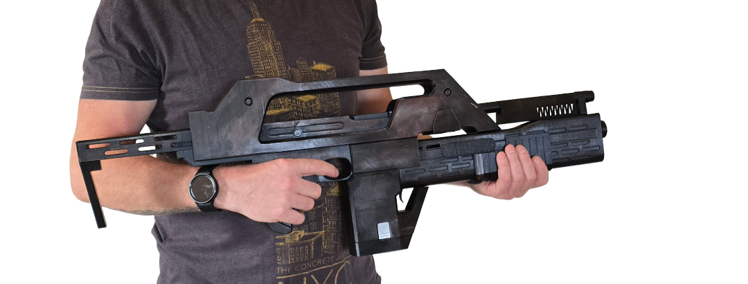 M41A Pulse Rifle Style Prop – Fully Painted 3D Printed Sci-Fi Display Model