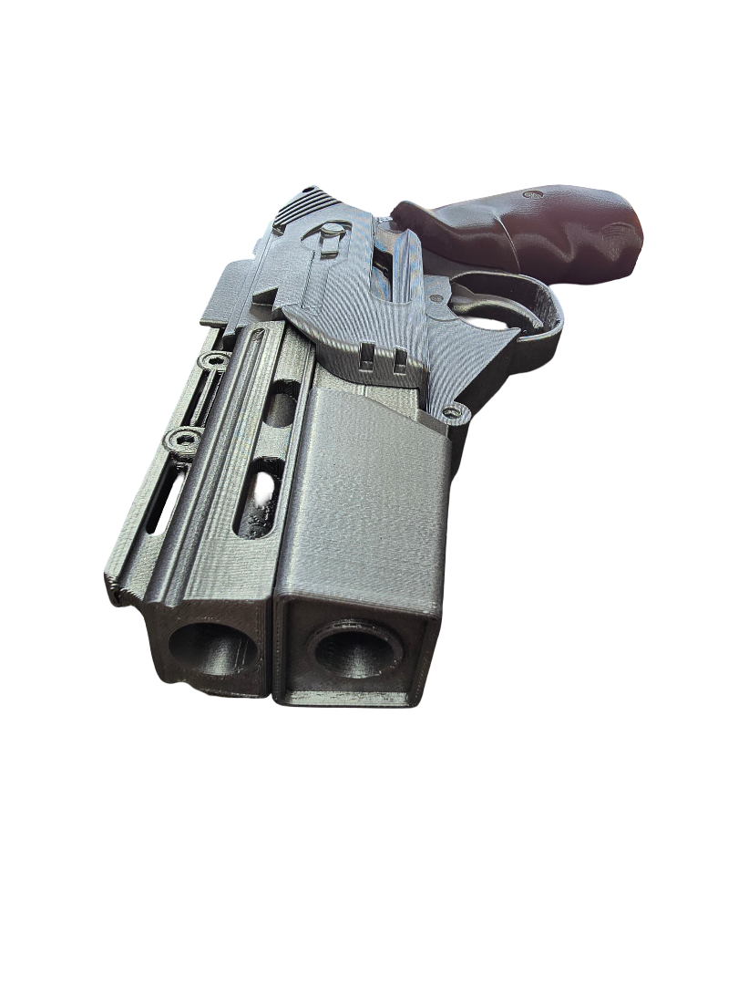 🛡️ Colonial Warrior Blaster – Battlestar Galactica Style Prop – 3D Printed & Painted