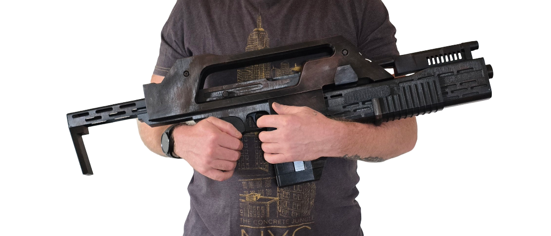 M41A Pulse Rifle Style Prop – Fully Painted 3D Printed Sci-Fi Display Model