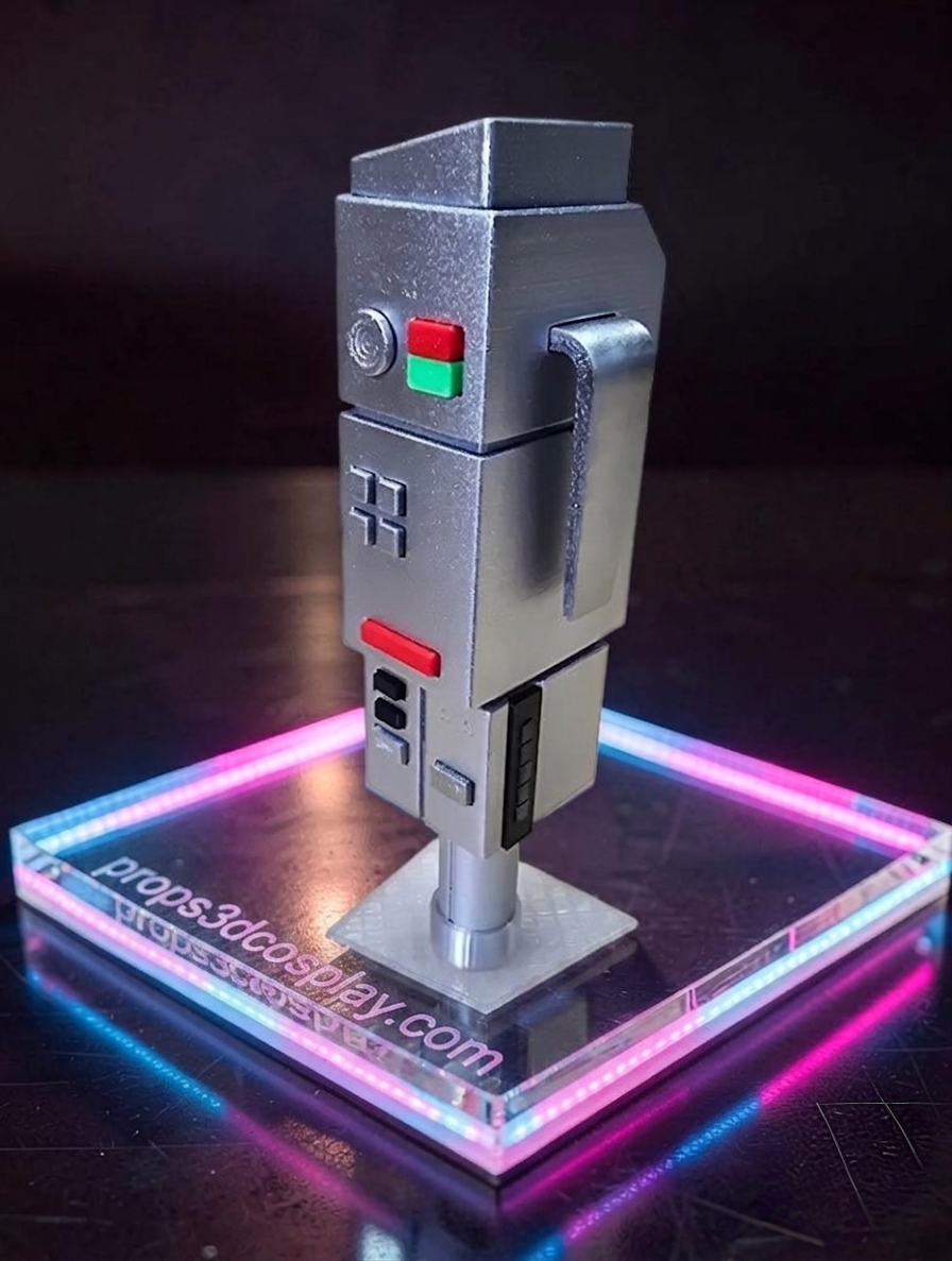 Commlock Style Display Prop – Space 1999 Inspired – 3D Printed Fan-Made Model