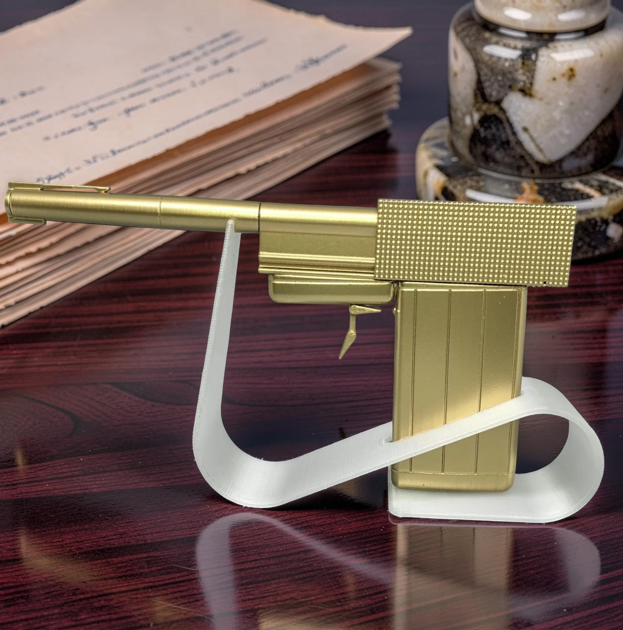 Golden Gun Style Prop – 3D Printed Display Model – Fan-Made Spy Collectible